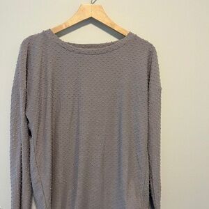 Medium Wilfred Shirt Cutout Back